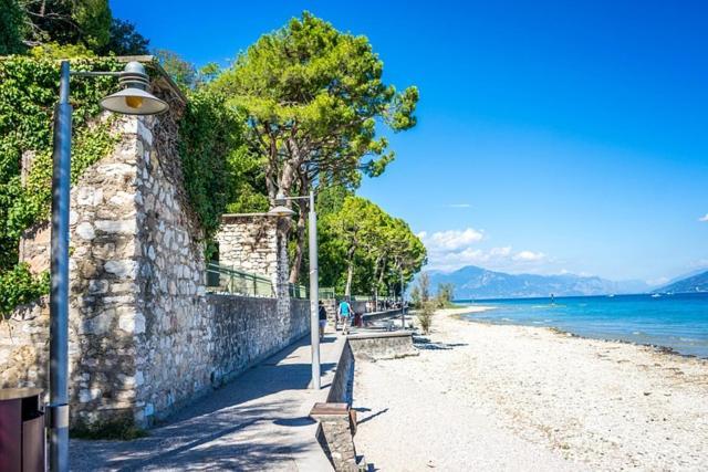 Appartement Perla Sirmione Extérieur photo